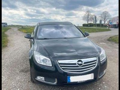 Gebraucht Opel Insignia Sport 220 PS (161 kW) 2011 Schwarz Kombi