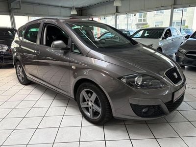 Gebraucht Seat Altea XL Sun 105 PS (77 kW) 2015 Grau Van / Kleinbus