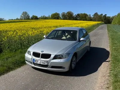 Brugt BMW 325 218 HK (160 kW) 2005 Sølv Sedan