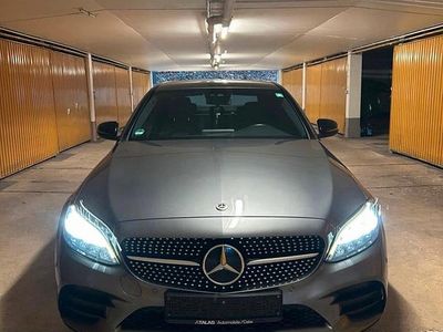 Gebraucht Mercedes C200 AMG line 184 PS (135 kW) 2019 Grau Limousine