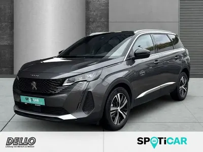 Gebraucht Peugeot 5008 GT 131 PS (96 kW) 2024 Grau SUV