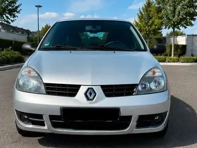 Używany Renault Clio II