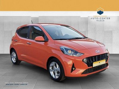Gebraucht Hyundai i10 Style 84 PS (61 kW) 2021 Rot Kleinwagen
