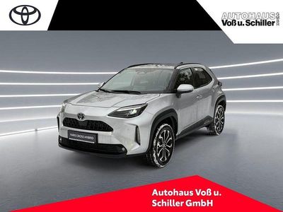Neu Toyota Yaris Cross 131 PS (96 kW) 2025 Silber SUV