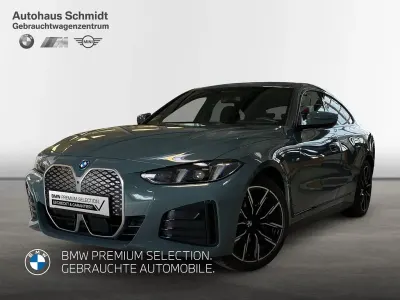 Gebraucht BMW i4 M Sport 250 kW (340 PS) 2025 Cape york grün Limousine