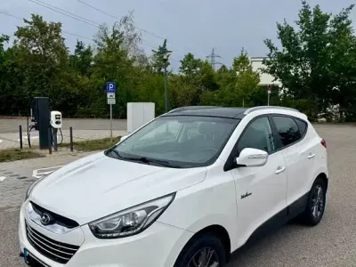 Gebraucht Hyundai ix35 Trend 116 PS (85 kW) 2015 Weiß SUV