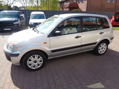 Used Ford Fusion Fun X 80 HP (58 kW) 2007 Silver Hatchback