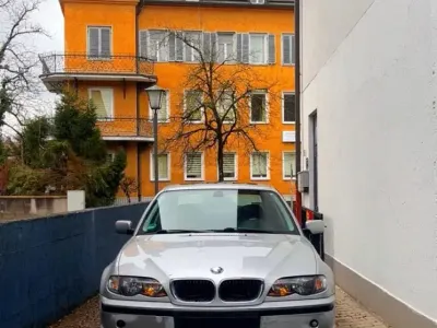 Gebraucht BMW 318 Exclusive 150 PS (110 kW) 2003 Silber Limousine