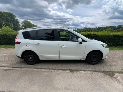 Gebraucht Renault Scenic E-Tech LIMITED 132 PS (97 kW) 2014 Weiß Van / Kleinbus
