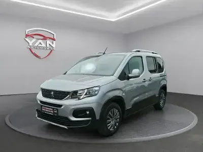Occasion Peugeot Rifter 102 ch (75 kW) 2021 Gris Monospace