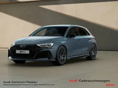 Second-hand Audi RS3 Sportback Ambiente 400 CP (294 kW) 2025 Gri Hatchback