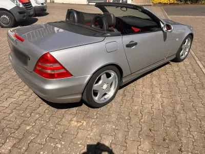 Gebraucht Mercedes SLK230 AMG line 193 PS (141 kW) 1999 Silber Cabrio