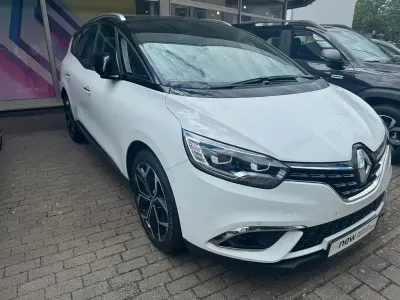 Gebraucht Renault Scenic E-Tech Techno 102 kW (140 PS) 2023 Weiß SUV