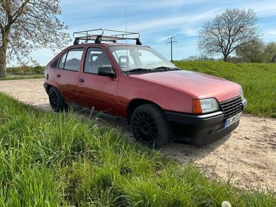 gebraucht Opel Kadett E , TÜV neu , 5 Gang,fahrbereit