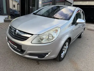 Gebraucht Opel Corsa 80 PS (58 kW) 2008 Silber Kleinwagen