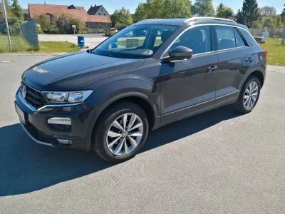 Usata VW T-Roc Style 150 CV (110 kW) 2019 Grigio SUV