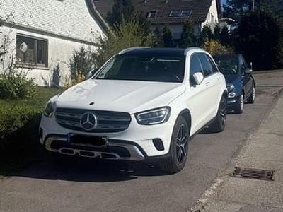 Mercedes GLC200