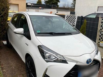 Toyota Yaris Hybrid