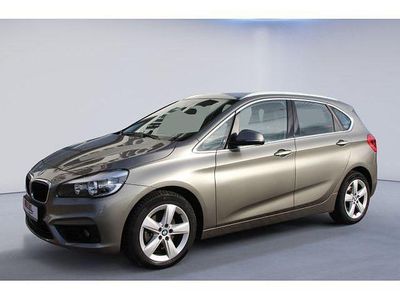 Gebraucht BMW 218 Sport Line 150 PS (110 kW) 2015 Silber Kombi