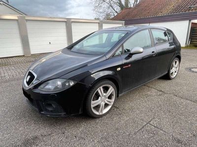 gebraucht Seat Leon 2.0 TDI FR SPORT TÜV 07/25 ALU 18"-Zoll TOP