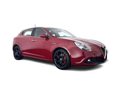 Gebraucht Alfa Romeo Giulietta Super 120 PS (88 kW) 2016 Rot Kleinwagen