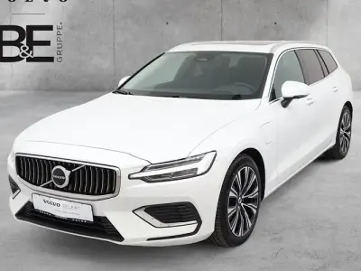 Gebraucht Volvo V60 Plus 455 PS (334 kW) 2025 Weiß Kombi