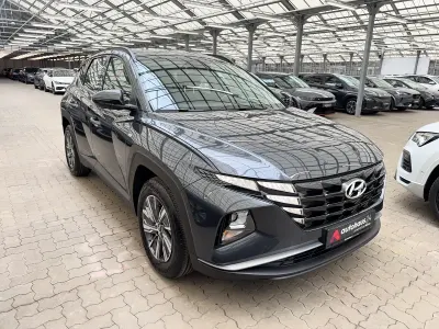 Gebraucht Hyundai Tucson Select 150 PS (110 kW) 2024 Grau SUV