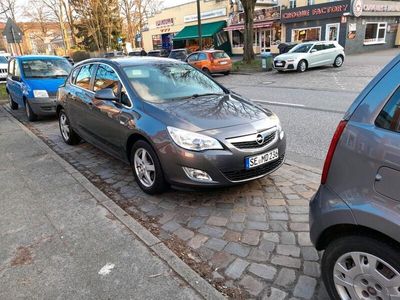 gebraucht Opel Astra 1.7CDTI 125 PS tuv 10.25