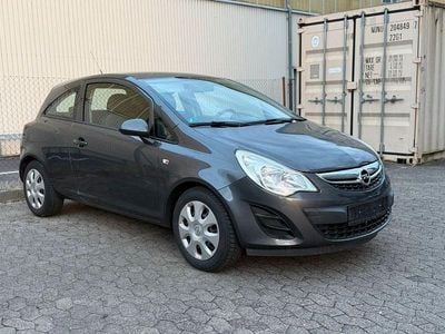 Usata Opel Corsa Edition 69 CV (50 kW) 2012 Grigio Utilitaria