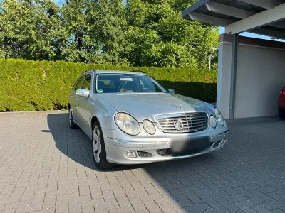 Gebraucht Mercedes E280 190 PS (139 kW) 2006 Silber Kombi