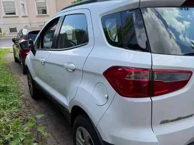 Gebraucht Ford Ecosport 101 PS (74 kW) 2018 Weiß SUV