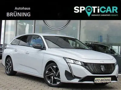 Gebraucht Peugeot 308 SW Allure 131 PS (96 kW) 2025 Weiß Kombi