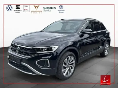 Gebraucht VW T-Roc IQ Drive 150 PS (110 kW) 2025 Deep black perleffekt SUV