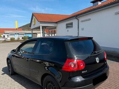 Gebraucht VW Golf V 90 PS (66 kW) 2005 Schwarz Kleinwagen