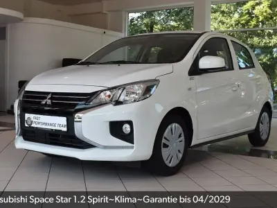 Gebraucht Mitsubishi Space Star Spirit 71 PS (52 kW) 2021 Weiß Kleinwagen