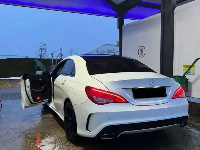 Gebraucht Mercedes CLA200 AMG line 156 PS (114 kW) 2013 Weiß Coupé