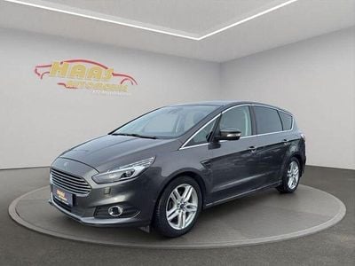 Gebraucht Ford S-MAX Titanium 179 PS (131 kW) 2017 Grau Van / Kleinbus