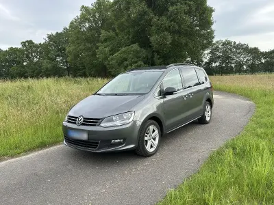 Gebraucht VW Sharan Match 140 PS (102 kW) 2012 Grau Van / Kleinbus