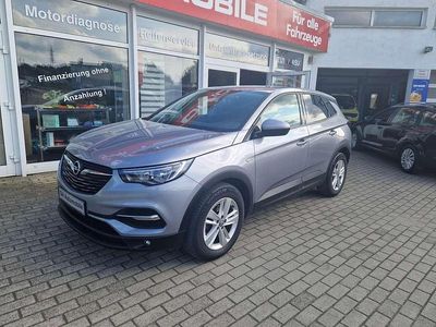 Grau Gebraucht 2018 Opel Grandland X SUV | 13.950 € (Etwas zu teuer)