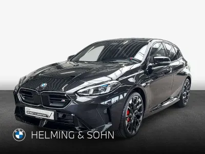 Gebraucht BMW M135 Performance 300 PS (220 kW) 2025 Schwarz Kleinwagen