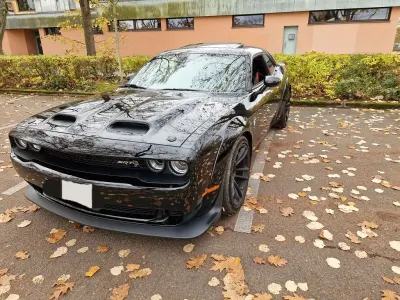 Second-hand Dodge Challenger 727 CP (534 kW) 2021 Negru Coupe