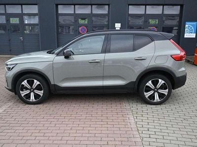 Gebraucht Volvo XC40 Ultimate 169 kW (231 PS) 2023 Sage green SUV