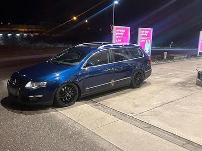 Gebraucht VW Passat 250 PS (183 kW) 2007 Blau Kombi