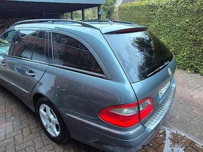 Gebraucht Mercedes E280 230 PS (169 kW) 2008 Grau Kombi