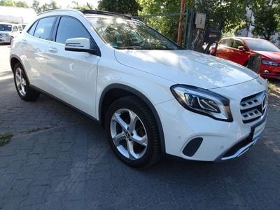 Mercedes GLA200
