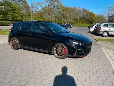Gebraucht Hyundai i30 275 PS (202 kW) 2020 Schwarz Limousine