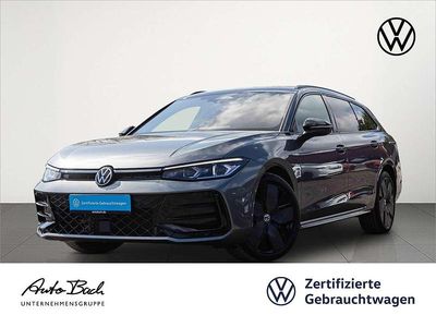 Usata VW Passat R-line 193 CV (141 kW) 2025 Grigio Station wagon