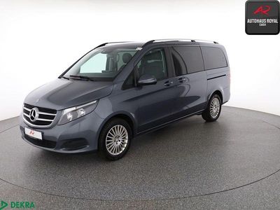 Gebraucht Mercedes V220 Sport 163 PS (119 kW) 2017 Flintgrau Van / Kleinbus