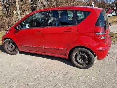 Gebraucht Mercedes A200 Avantgarde 140 PS (102 kW) 2006 Rot Limousine