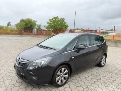 Gebraucht Opel Zafira Tourer Innovation 165 PS (121 kW) 2014 Grau Van / Kleinbus